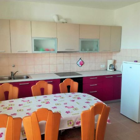 Apartment Nevenka Đảo Krk Ngoại thất bức ảnh